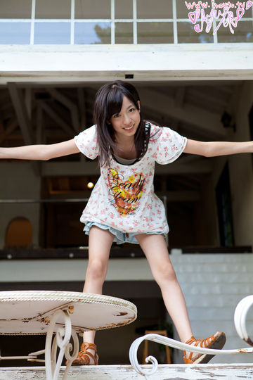 Ayu Makihara 牧原あゆ