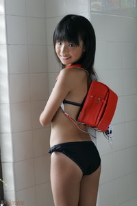 Megu Hazuki (葉月めぐ)