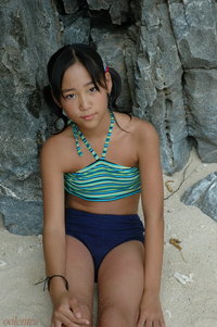 朝霞綾(Asaka Aya)