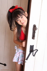 Aya Sakurai (櫻井あや)