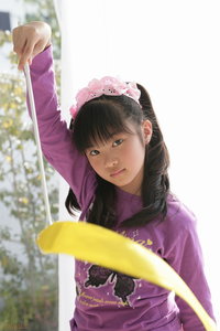 Riina Miura (三浦璃那)