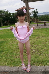 Riina Miura (三浦璃那)