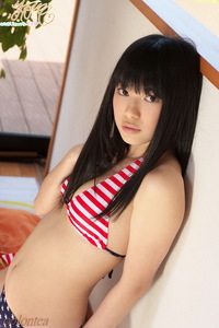 Tomoe Yamanaka (山中知恵)