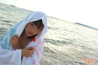 Tomoe Yamanaka (山中知恵)