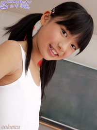 Tomoe Yamanaka (山中知恵)