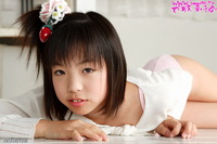 Nanako Niimi (新實 菜菜子)