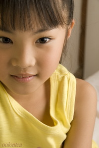 Riina Miura (三浦璃那)