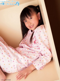 Mayumi Uesugi (上杉まゆみ)