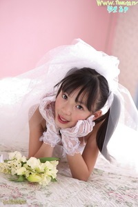 Ayu Makihara (牧原あゆ)